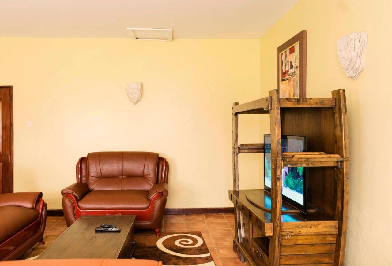Mountains Of The Moon Hotel Fort Portal Esterno foto